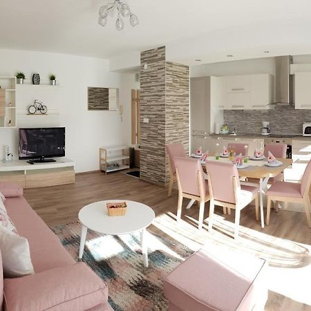 Lion Apartment Загреб Екстер'єр фото